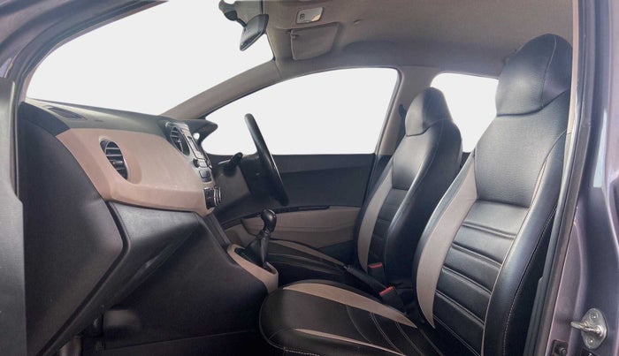 2019 Hyundai Grand i10 MAGNA 1.2 KAPPA VTVT, Petrol, Manual, 98,165 km, Right Side Front Door Cabin