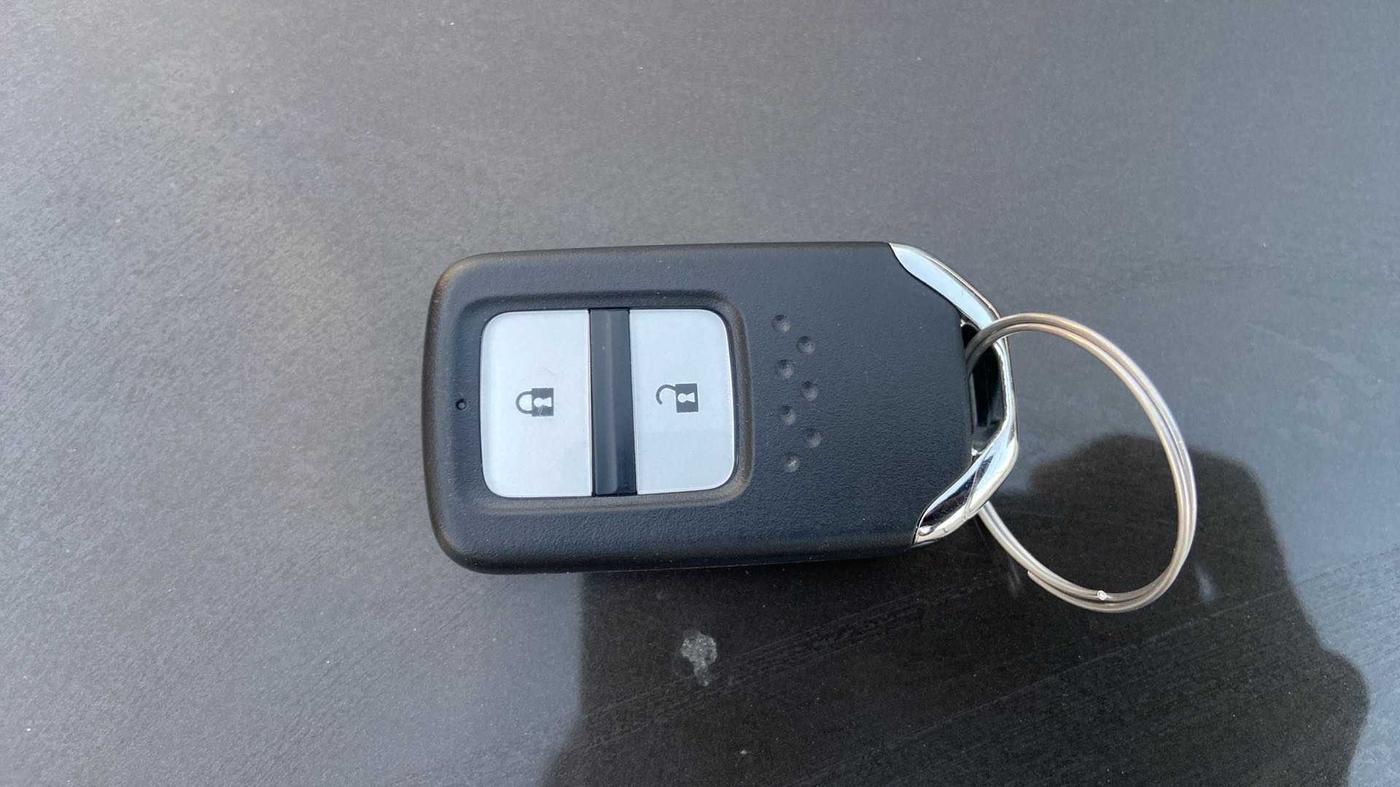 2022 Honda WR-V 1.2L I-VTEC VX MT, Petrol, Manual, 16,077 km, Key Close Up