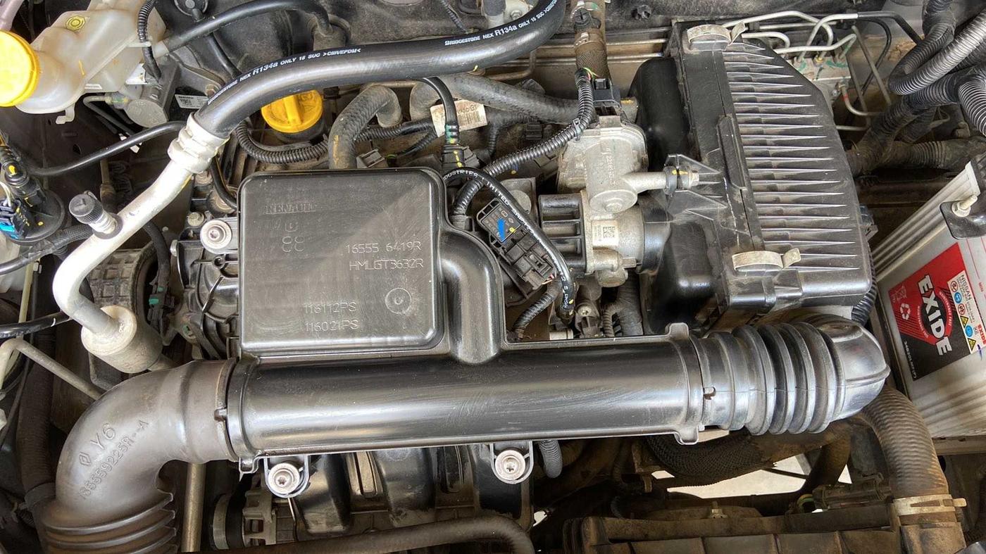 2022 Nissan MAGNITE XV PREMIUM DUAL TONE, Petrol, Manual, 6,409 km, Open Bonet