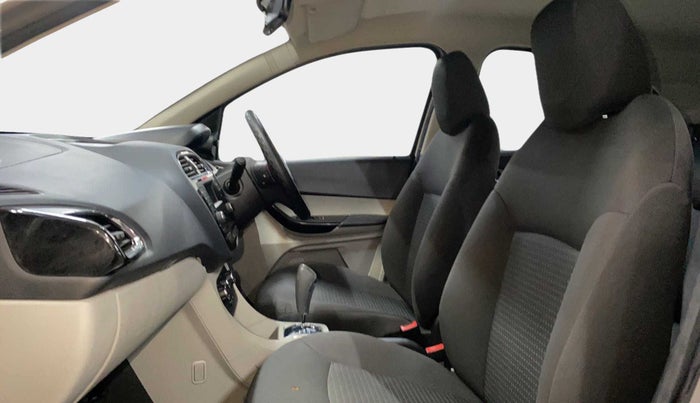 2018 Tata Tiago XZA PETROL, Petrol, Automatic, 29,742 km, Right Side Front Door Cabin