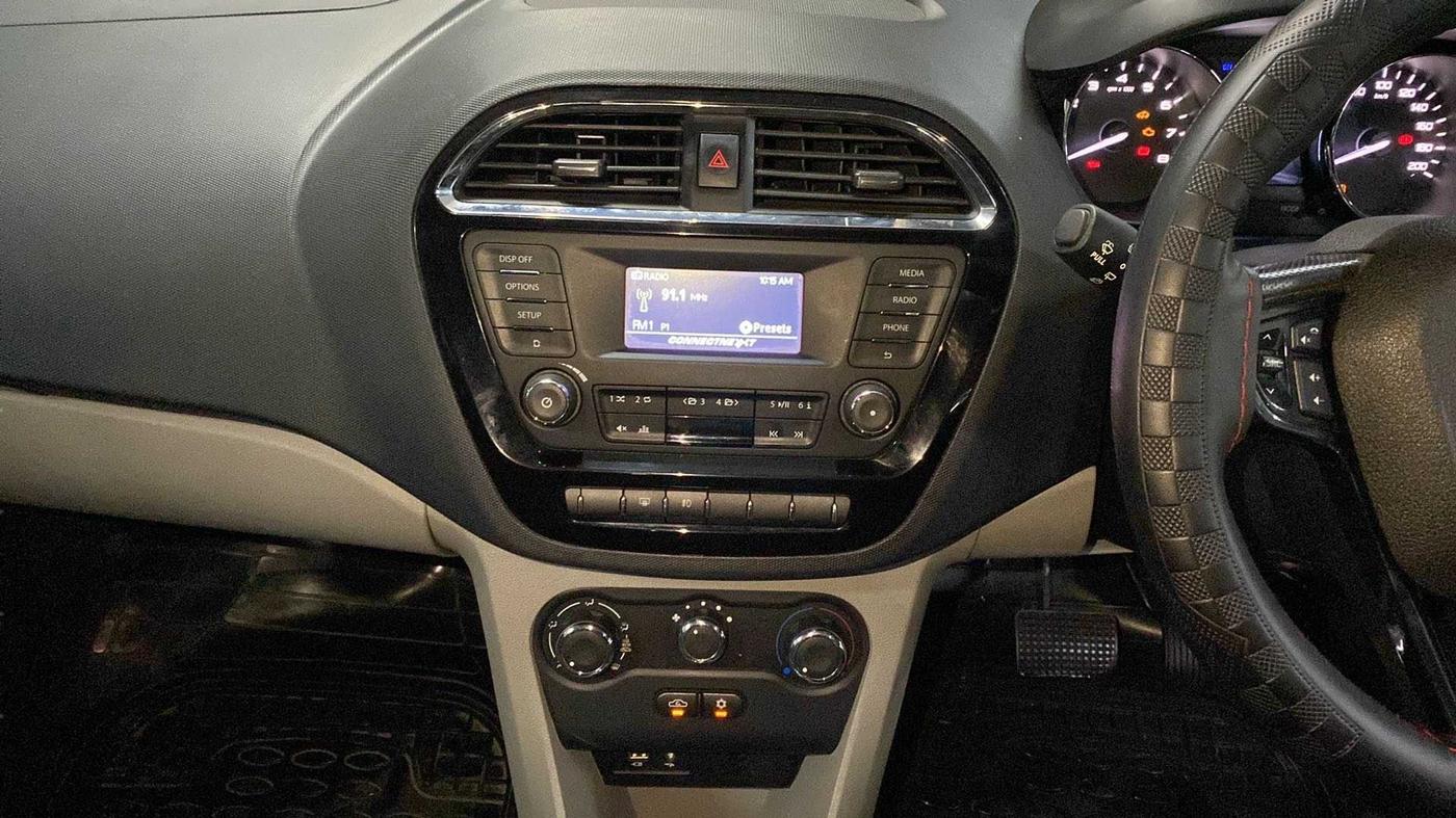 2018 Tata Tiago XZA PETROL, Petrol, Automatic, 29,742 km, Air Conditioner
