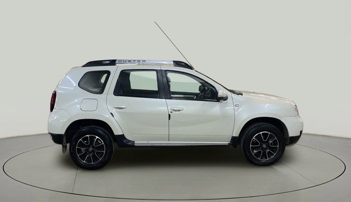 2017 Renault Duster 85 PS RXZ DIESEL, Diesel, Manual, 96,155 km, Right Side View