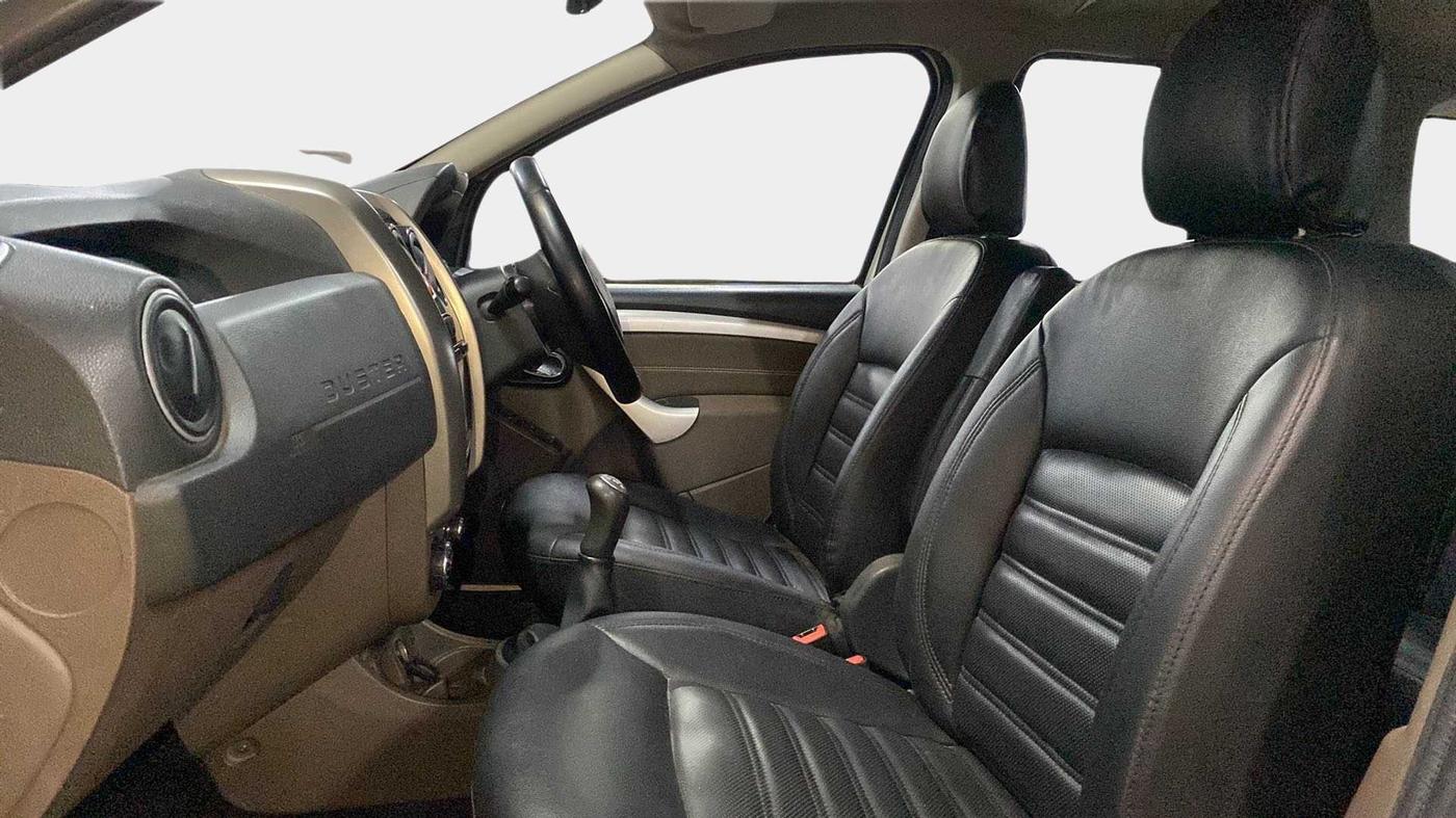 2017 Renault Duster 85 PS RXZ DIESEL, Diesel, Manual, 96,155 km, Right Side Front Door Cabin