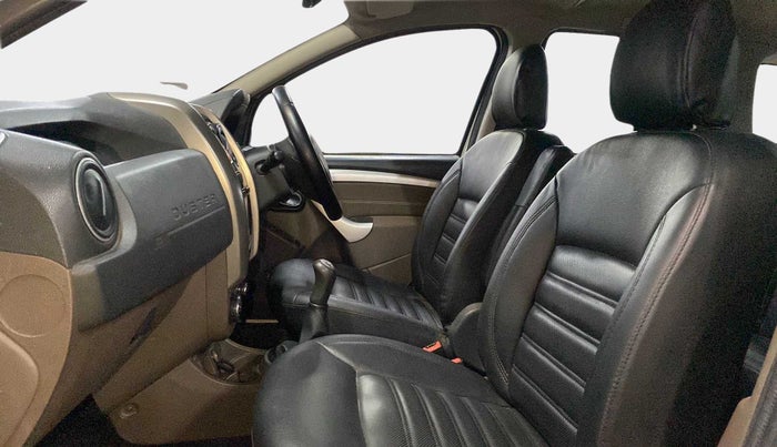 2017 Renault Duster 85 PS RXZ DIESEL, Diesel, Manual, 96,155 km, Right Side Front Door Cabin