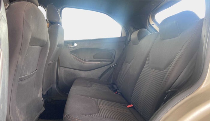 2018 Ford FREESTYLE TITANIUM PLUS 1.2 PETROL, Petrol, Manual, 95,695 km, Right Side Rear Door Cabin