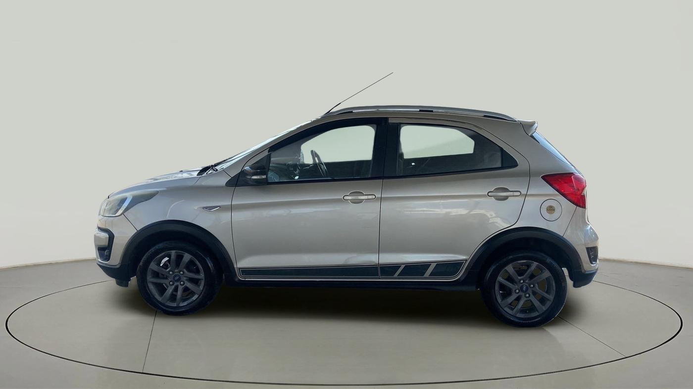 2018 Ford FREESTYLE TITANIUM PLUS 1.2 PETROL, Petrol, Manual, 95,695 km, Left Side