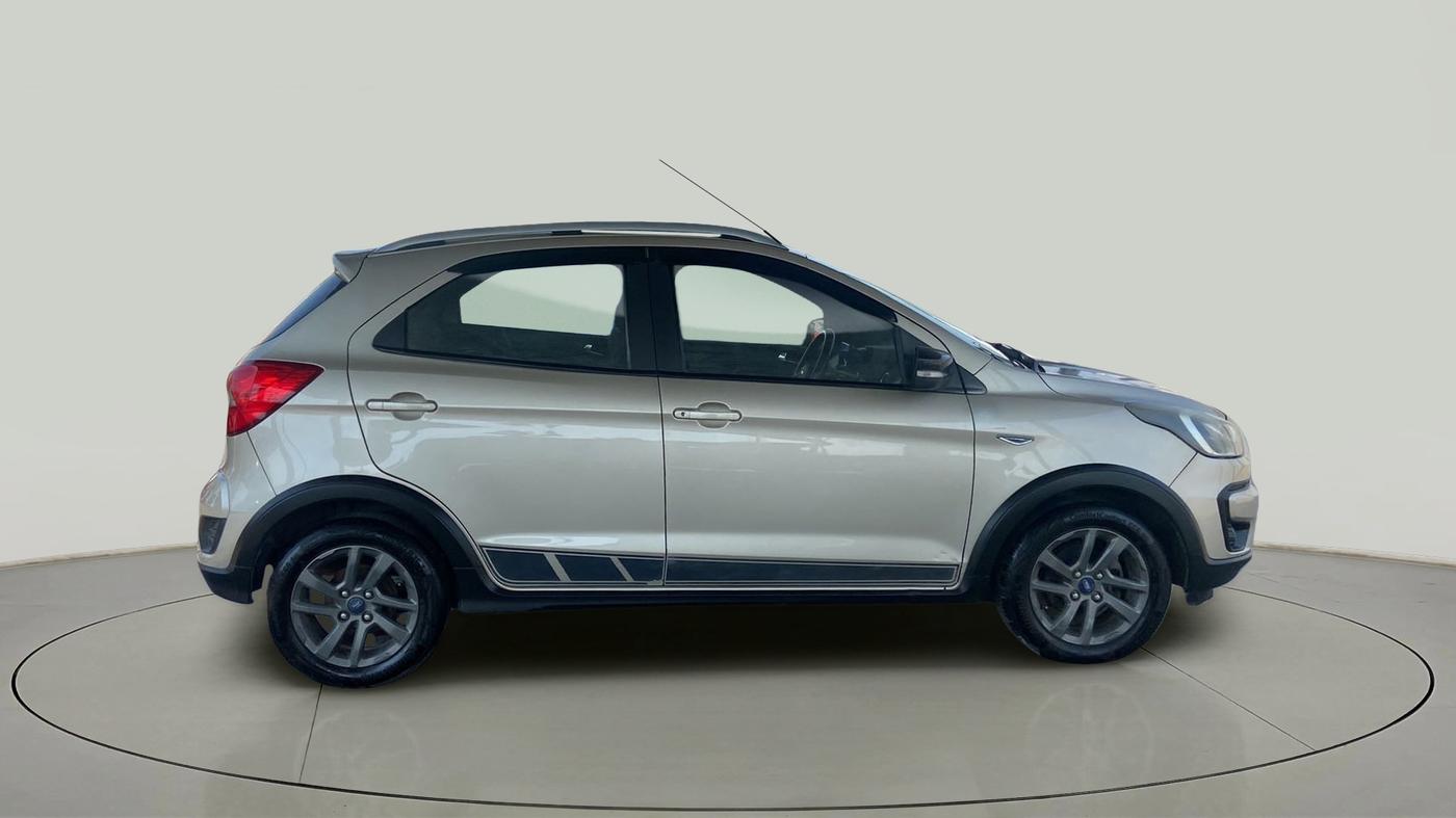 2018 Ford FREESTYLE TITANIUM PLUS 1.2 PETROL, Petrol, Manual, 95,695 km, Right Side View