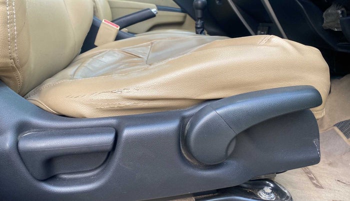 2018 Honda City 1.5L I-DTEC V, Diesel, Manual, 1,12,379 km, Driver Side Adjustment Panel