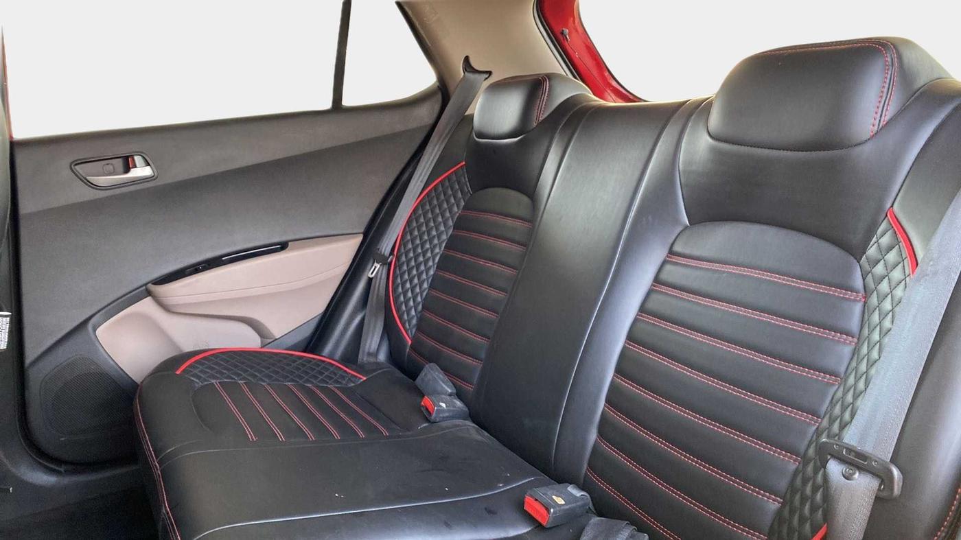 2018 Hyundai Grand i10 ASTA 1.2 KAPPA VTVT, Petrol, Manual, 72,958 km, Right Side Rear Door Cabin