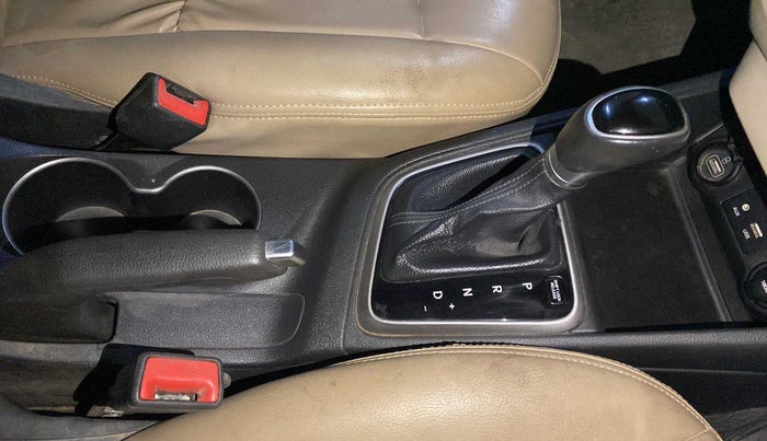2017 Hyundai Verna 1.6 CRDI SX + AT, Diesel, Automatic, 95,428 km, Gear Lever