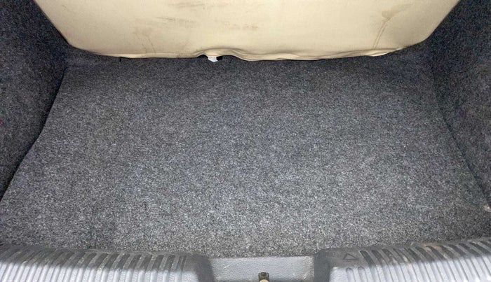 2018 Volkswagen Polo COMFORTLINE 1.0L MPI, Petrol, Manual, 24,341 km, Boot Inside