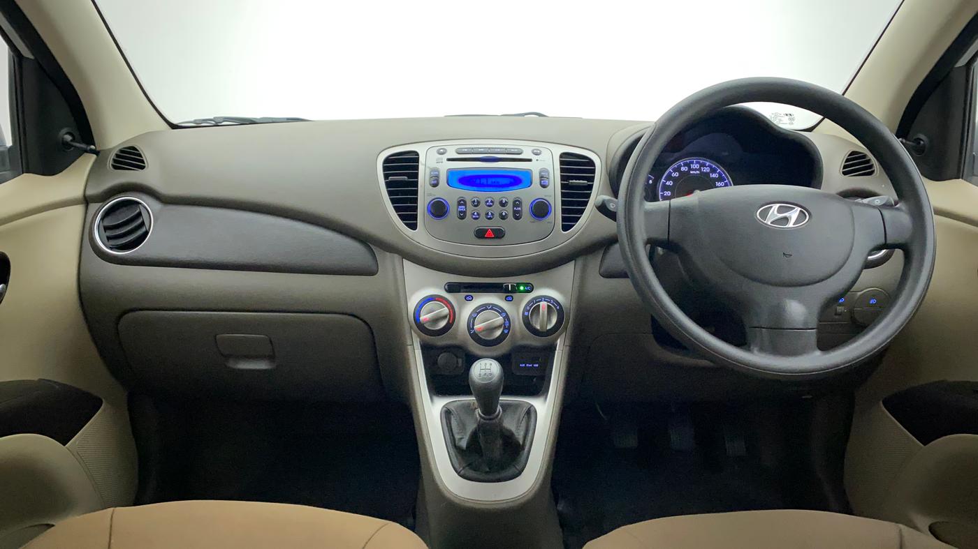 2015 Hyundai i10 SPORTZ 1.1, Petrol, Manual, 28,784 km, Dashboard