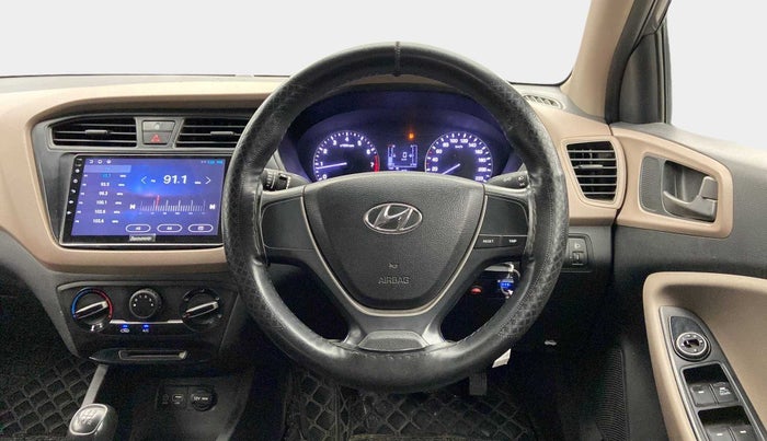 2017 Hyundai Elite i20 MAGNA EXECUTIVE 1.2, CNG, Manual, 62,541 km, Steering Wheel Close Up