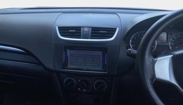 2016 Maruti Swift VXI O, Petrol, Manual, 60,011 km, Air Conditioner