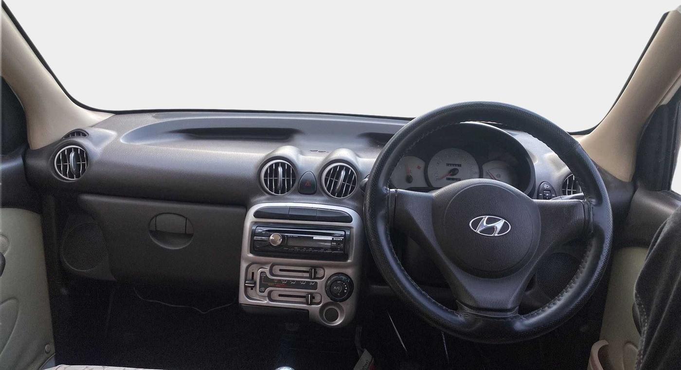2011 Hyundai Santro Xing GL PLUS, Petrol, Manual, 1,00,022 km, Dashboard