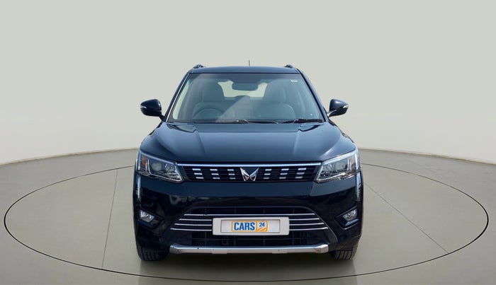 2022 Mahindra XUV300 W8 (O) 1.2 PETROL, Petrol, Manual, 39,052 km, Front