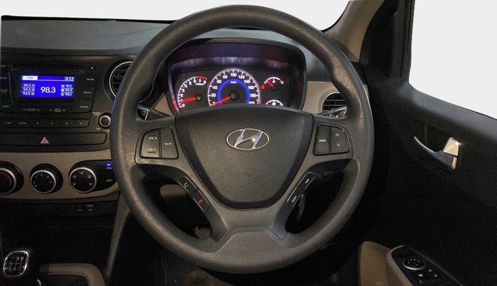 2016 Hyundai Grand i10 SPORTZ 1.2 KAPPA VTVT, Petrol, Manual, 65,120 km, Steering Wheel Close Up
