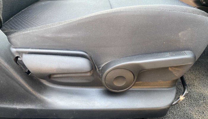 2017 Maruti Swift ZXI, Petrol, Manual, 57,560 km, Driver Side Adjustment Panel