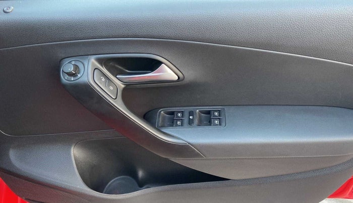 2019 Volkswagen Polo HIGHLINE PLUS 1.0 16 ALLOY, Petrol, Manual, 24,783 km, Driver Side Door Panels Control