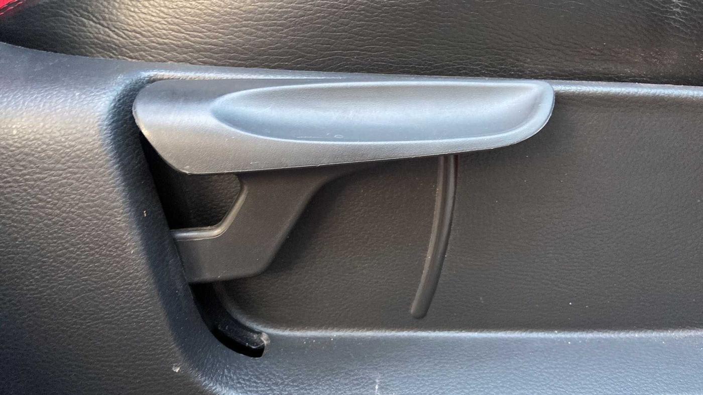 2019 Volkswagen Polo HIGHLINE PLUS 1.0 16 ALLOY, Petrol, Manual, 24,783 km, Driver Side Adjustment Panel