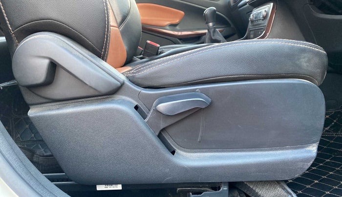 2020 Ford Ecosport TITANIUM 1.5L THUNDER EDTION PETROL, Petrol, Manual, 23,781 km, Driver Side Adjustment Panel