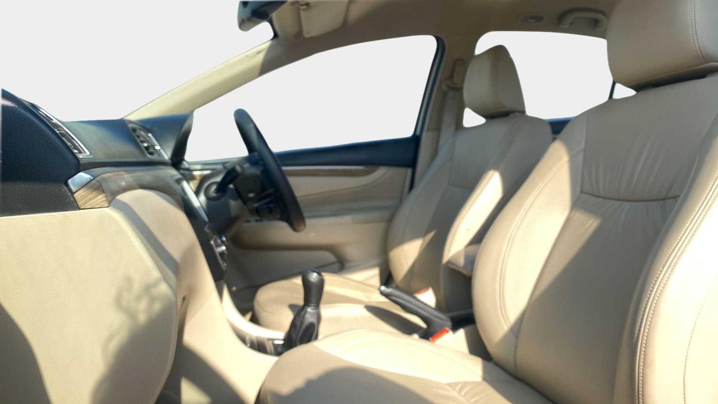 2022 Maruti Ciaz ALPHA 1.5 SHVS PETROL, Petrol, Manual, 14,891 km, Right Side Front Door Cabin