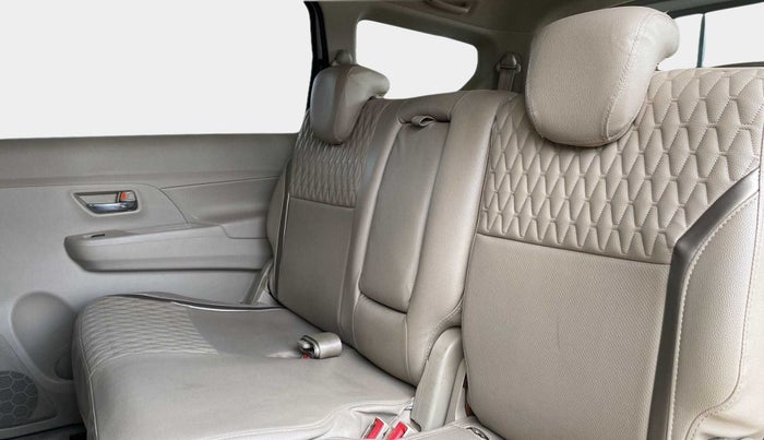 2018 Maruti Ertiga VXI SHVS, Petrol, Manual, 58,685 km, Right Side Rear Door Cabin