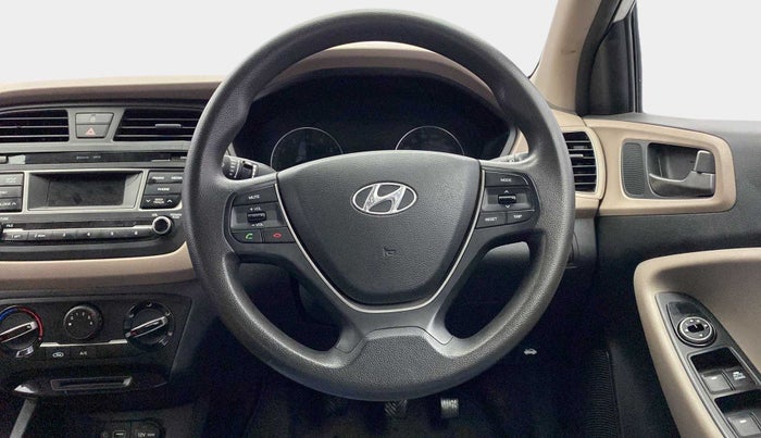 2015 Hyundai Elite i20 MAGNA 1.2, Petrol, Manual, 61,561 km, Steering Wheel Close Up