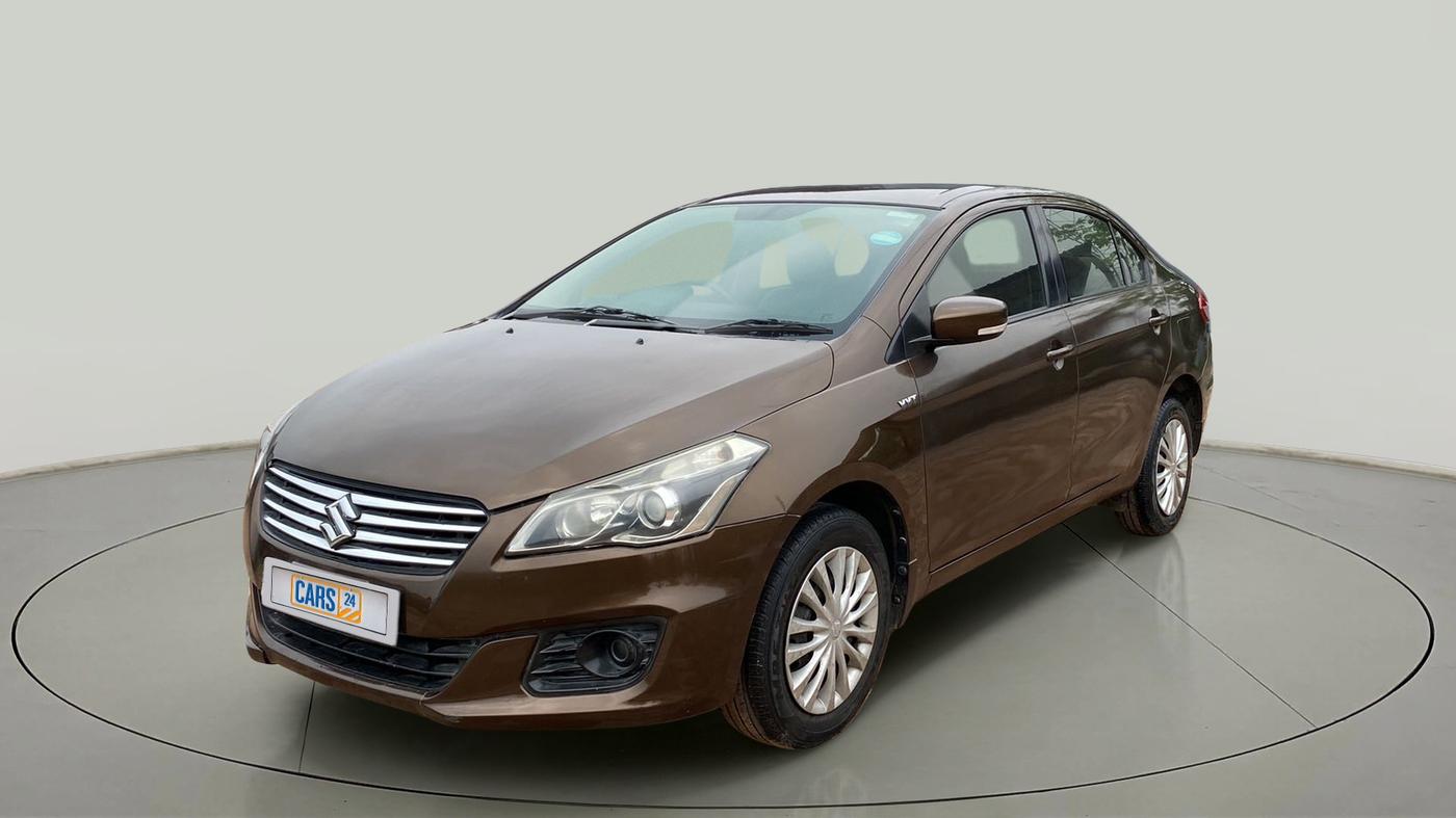2016 Maruti Ciaz VXI, Petrol, Manual, 69,400 km, Left Front Diagonal