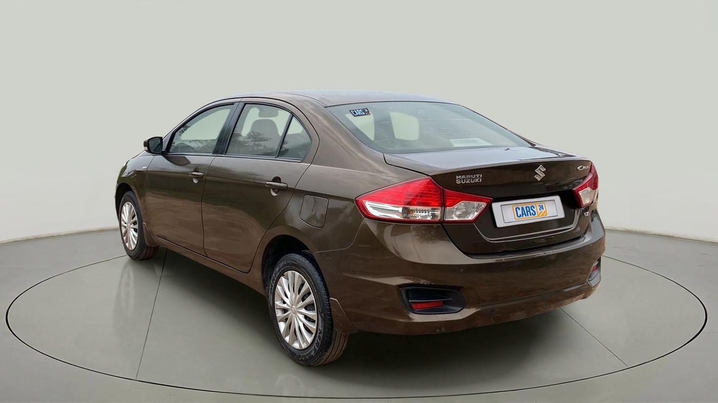 2016 Maruti Ciaz VXI, Petrol, Manual, 69,400 km, Left Back Diagonal