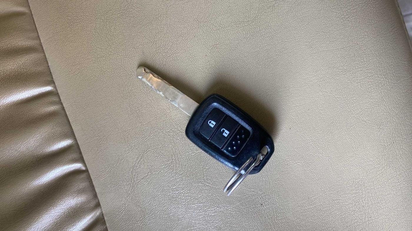 2019 Honda Amaze 1.2L I-VTEC S, CNG, Manual, 62,920 km, Key Close Up