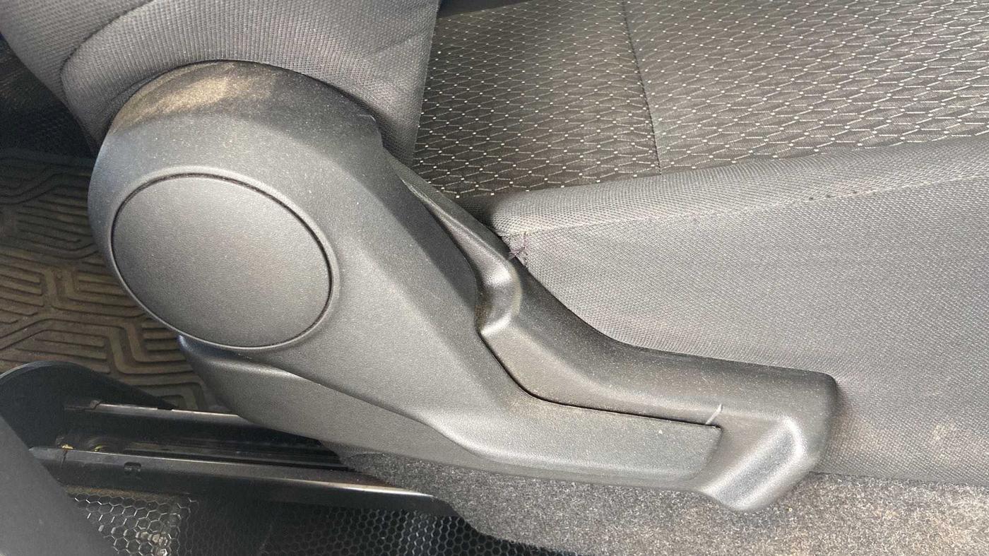 2021 Maruti IGNIS SIGMA 1.2, Petrol, Manual, 21,401 km, Driver Side Adjustment Panel