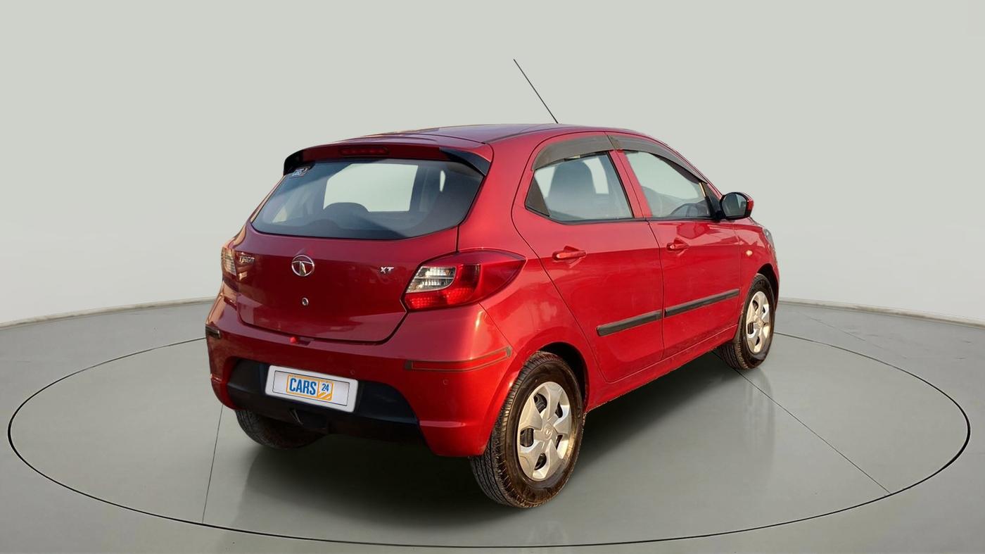 2017 Tata Tiago XT PETROL, Petrol, Manual, 50,240 km, Right Back Diagonal