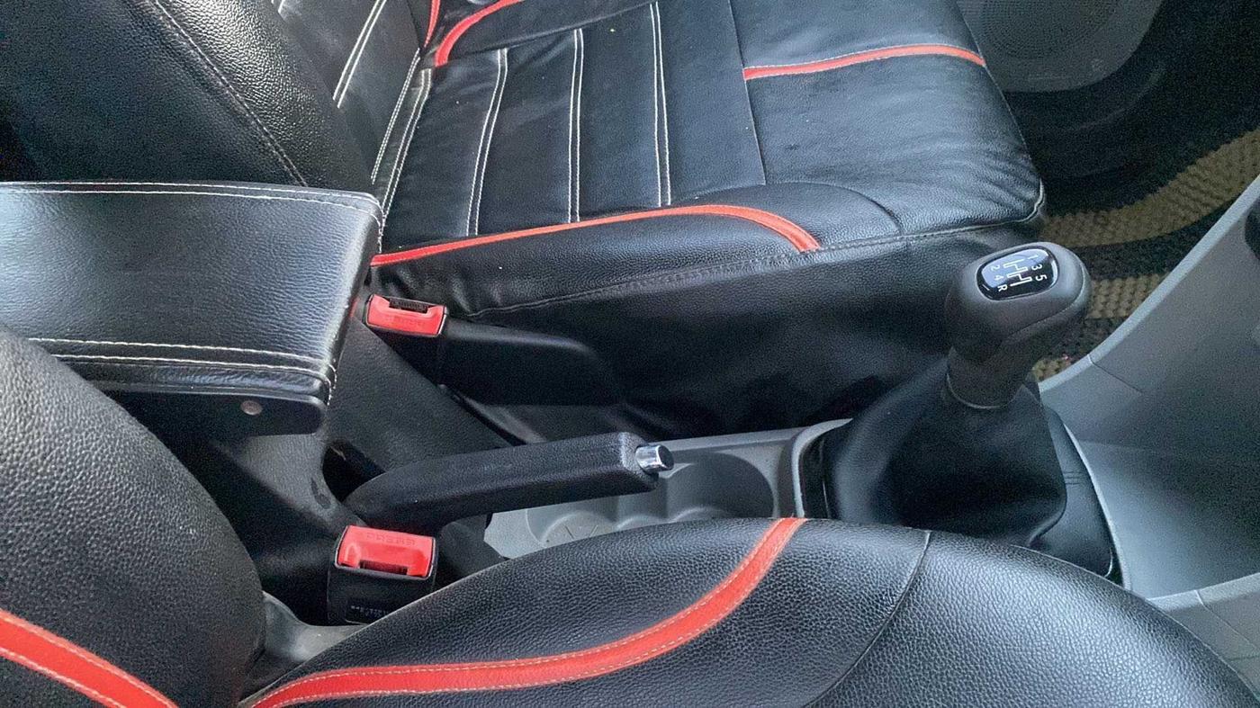 2020 Tata Tiago XZ PLUS DUAL TONE PETROL, Petrol, Manual, 43,282 km, Gear Lever
