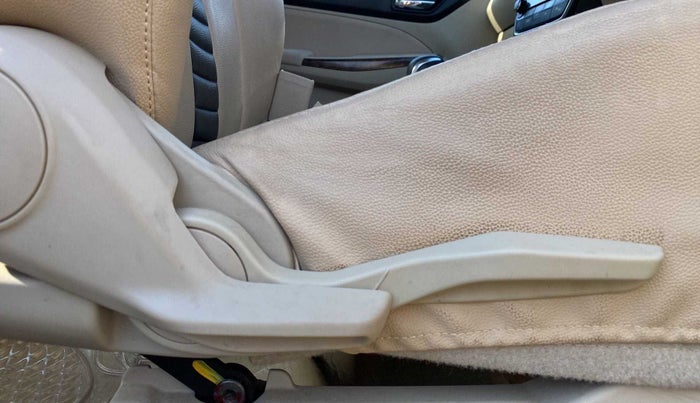 2018 Maruti Dzire ZXI AMT, Petrol, Automatic, 31,364 km, Driver Side Adjustment Panel