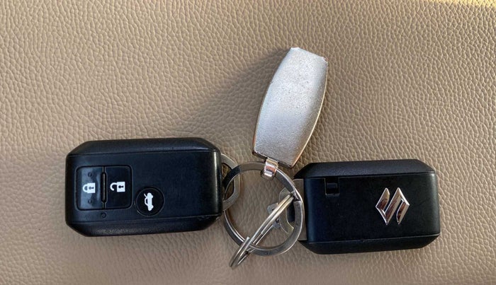 2018 Maruti Dzire ZXI AMT, Petrol, Automatic, 31,364 km, Key Close Up