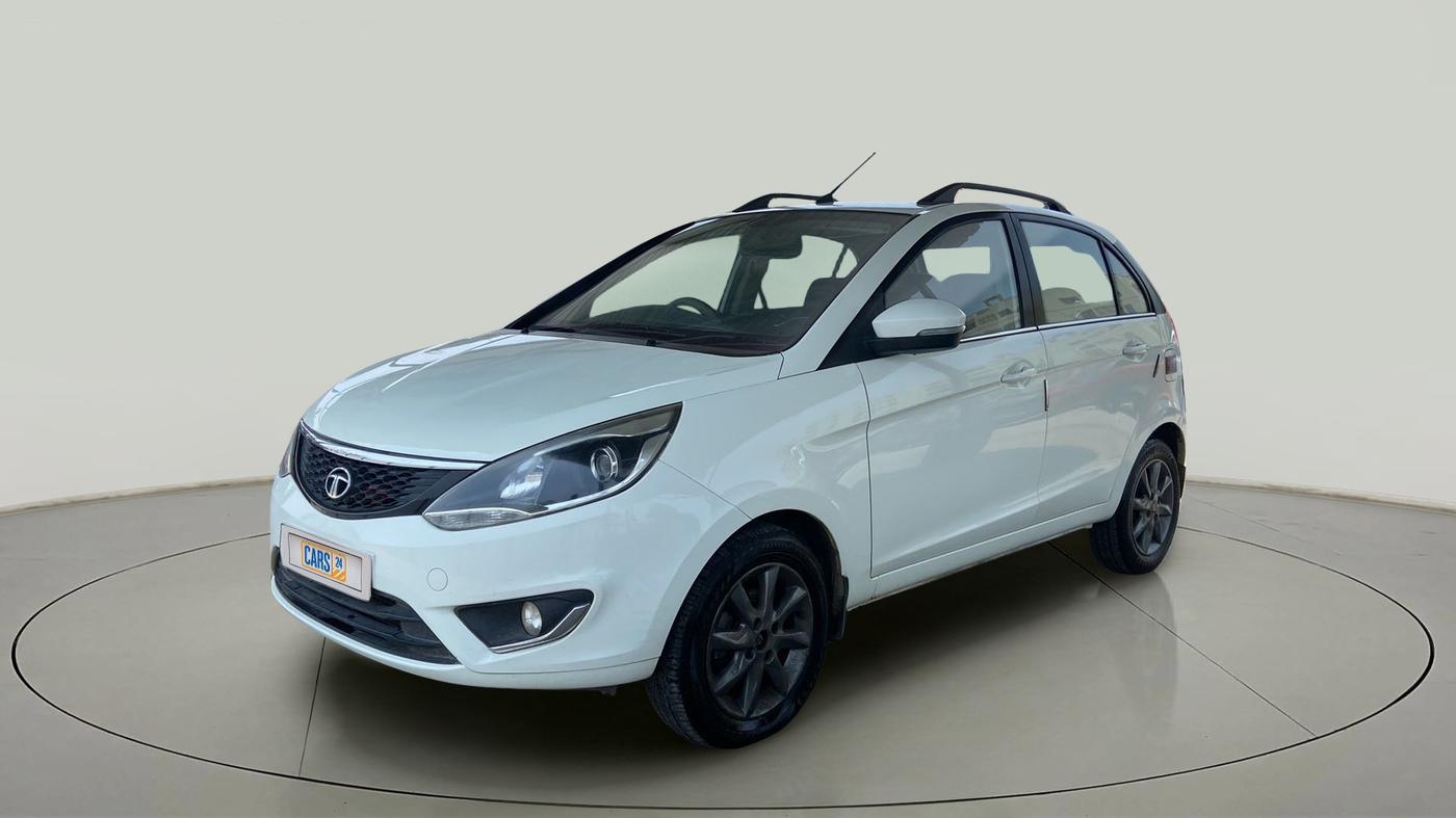 2017 Tata Bolt XT REVOTRON, Petrol, Manual, 66,009 km, Left Front Diagonal