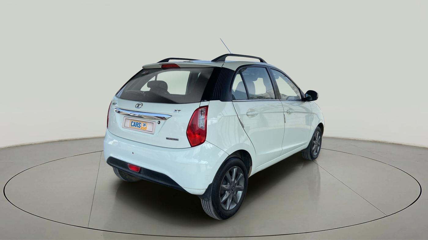2017 Tata Bolt XT REVOTRON, Petrol, Manual, 66,009 km, Right Back Diagonal