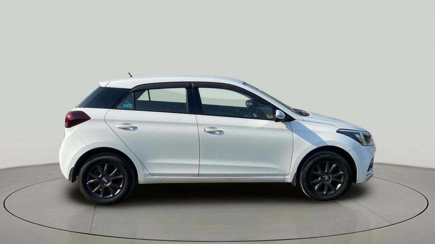 2019 Hyundai Elite i20 SPORTZ PLUS 1.2, Petrol, Manual, 50,814 km, Right Side View