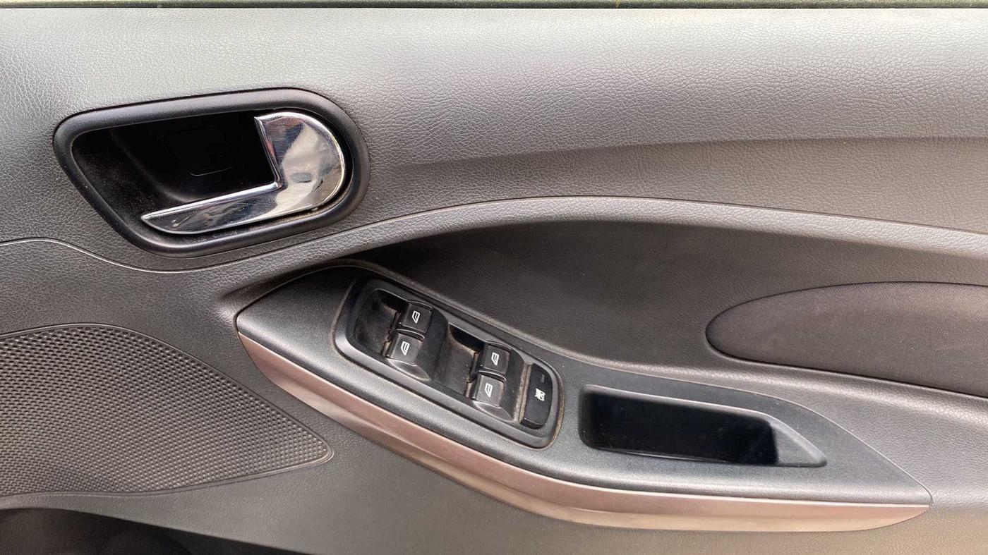 2018 Ford FREESTYLE TITANIUM 1.2 PETROL, Petrol, Manual, 35,673 km, Driver Side Adjustment Panel