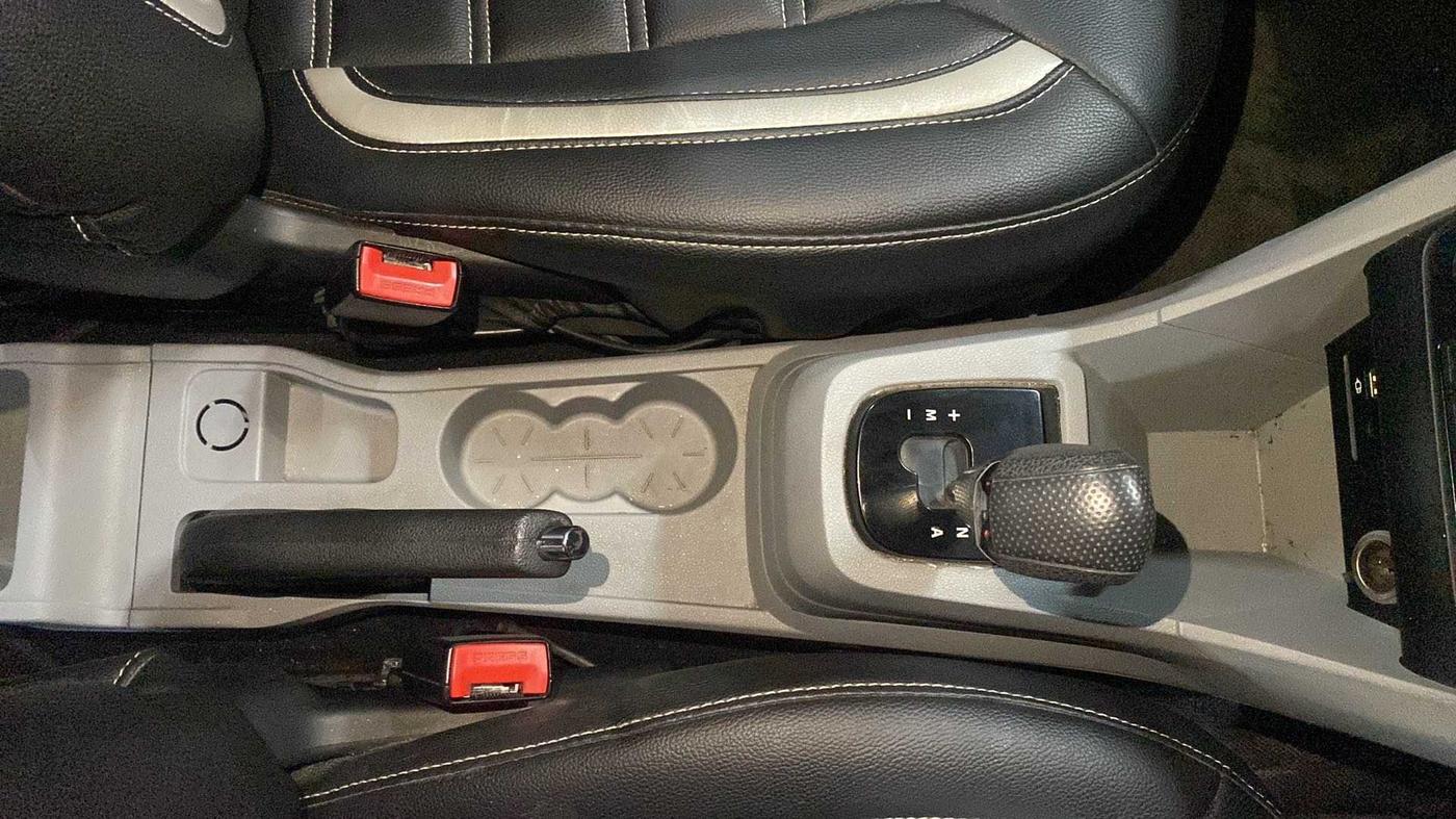 2021 Tata Tiago XZA PLUS PETROL, Petrol, Automatic, 25,588 km, Gear Lever