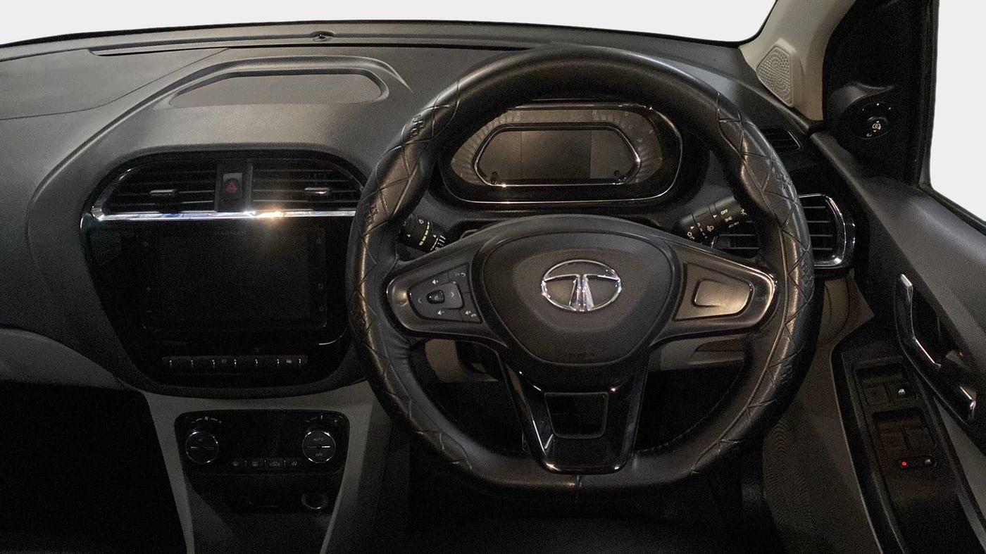 2021 Tata Tiago XZA PLUS PETROL, Petrol, Automatic, 25,588 km, Steering Wheel Close Up