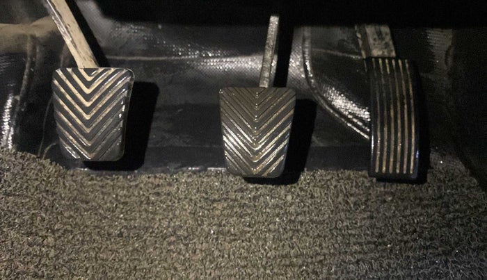 2017 Hyundai Elite i20 MAGNA EXECUTIVE 1.2, Petrol, Manual, 58,390 km, Pedals