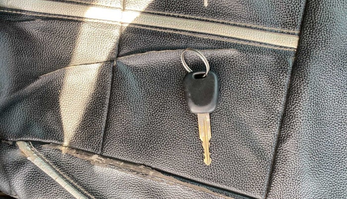 2018 Maruti Alto K10 VXI, Petrol, Manual, 92,224 km, Key Close Up