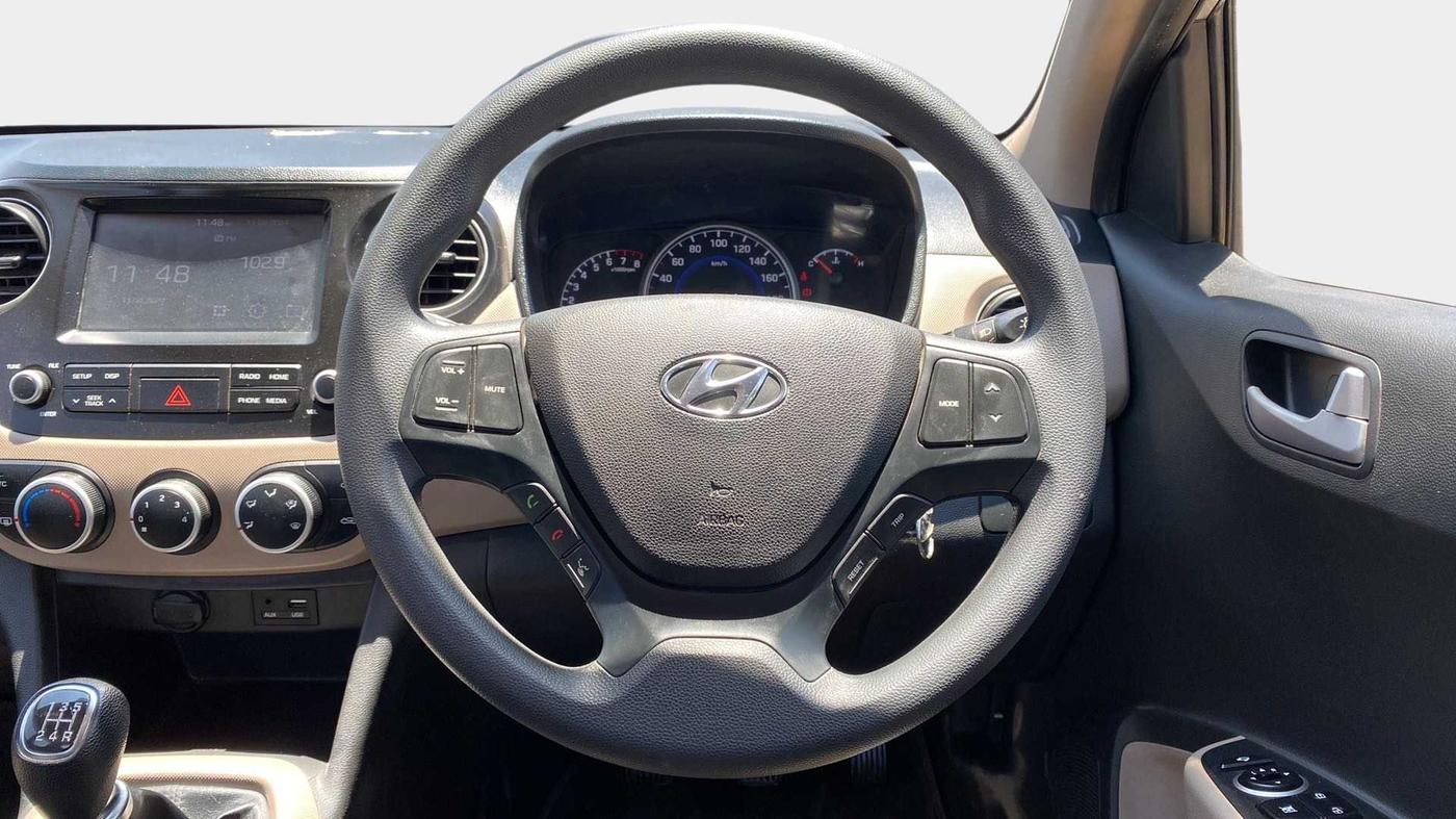2020 Hyundai Grand i10 SPORTZ 1.2 KAPPA VTVT, Petrol, Manual, 37,169 km, Steering Wheel Close Up
