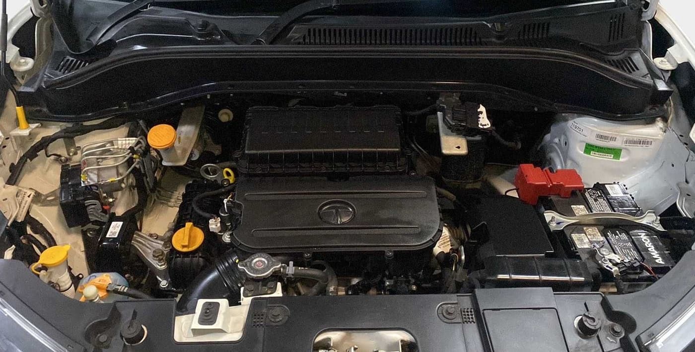 2022 Tata PUNCH ACCOMPLISHED MT, Petrol, Manual, 10,643 km, Open Bonet
