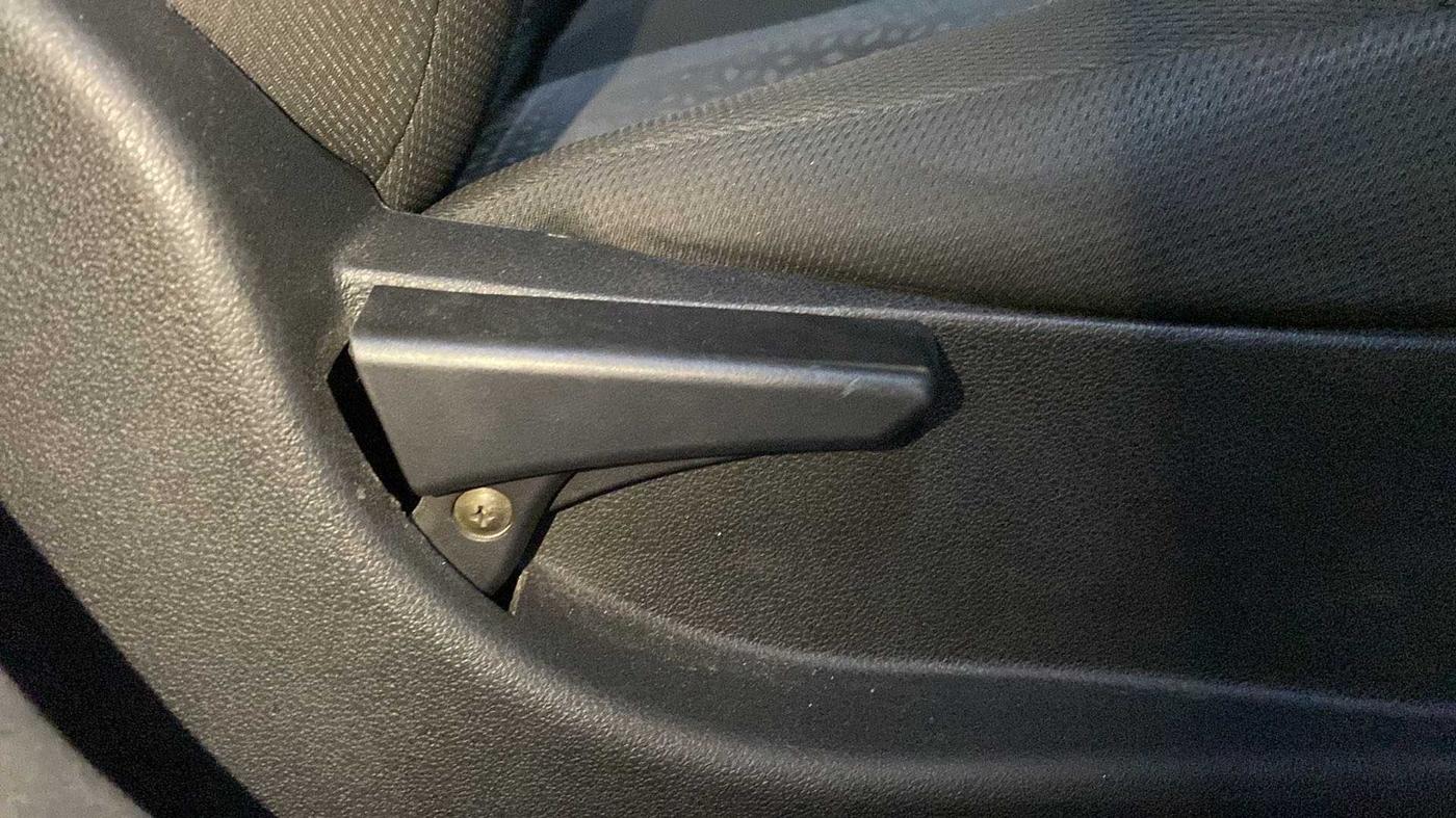 2018 Tata NEXON XM PETROL, Petrol, Manual, 55,717 km, Driver Side Adjustment Panel