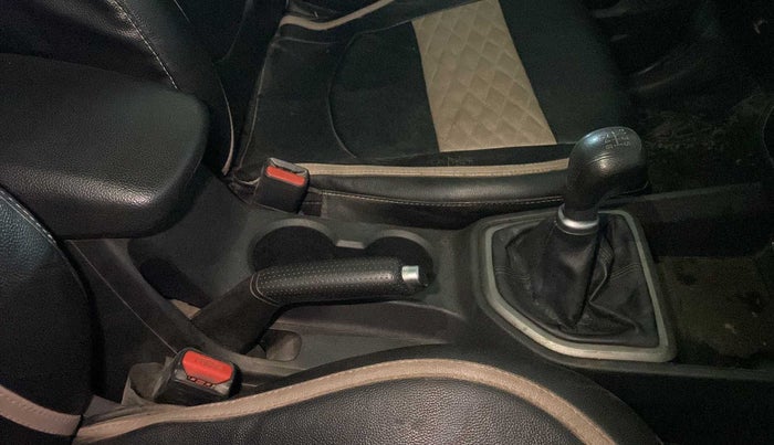 2016 Hyundai Creta S 1.6 PETROL, Petrol, Manual, 90,792 km, Gear Lever