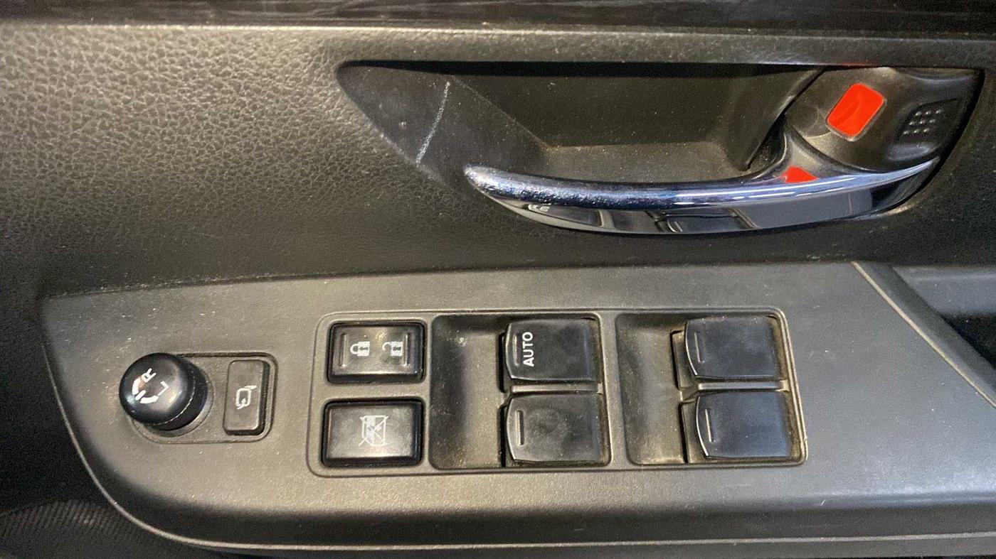 2021 Maruti XL6 ALPHA MT, Petrol, Manual, 49,564 km, Driver Side Door Panels Control