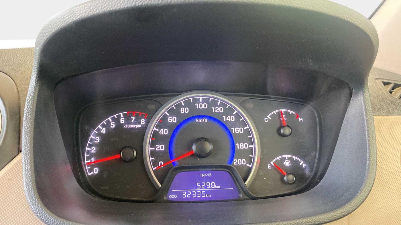 2018 Hyundai Grand i10 SPORTZ 1.2 KAPPA VTVT, Petrol, Manual, 32,301 km, Odometer Image